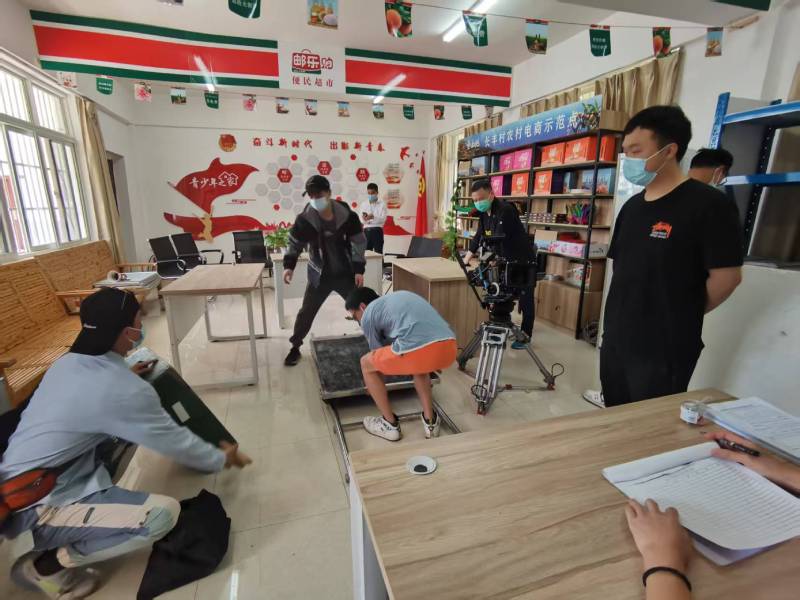 一支视频激活品牌生命力｜翠屏区产品视频拍摄公司的创意魔法秀